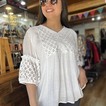 Blusa lino encaje blanco manga globo