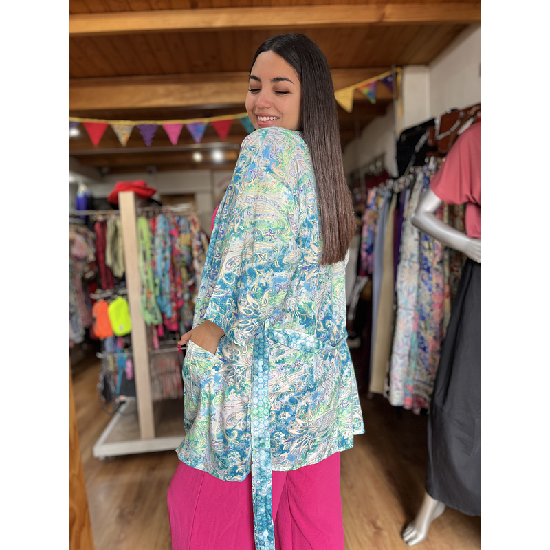 Kimono India seda con lazo y bolsillos turquesa verdes