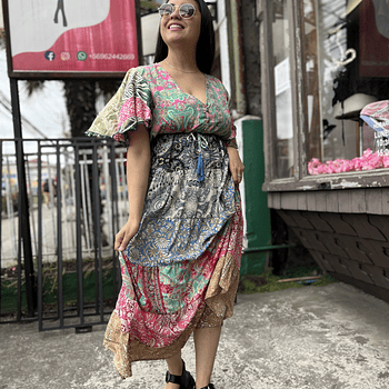 Maxi vestido India seda patchwork verde fucsia manga mariposa