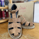 Sandalia cuero envejecido camel correas 