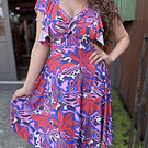 Vestido lycra escote corazon print flor rojo azul manga vuelito