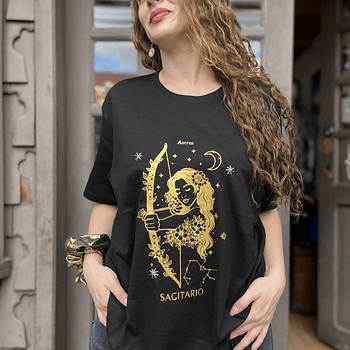 Polera Astrea zodiaco Sagitario manga corta 