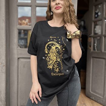 Polera Astrea zodiaco Escopio manga corta 