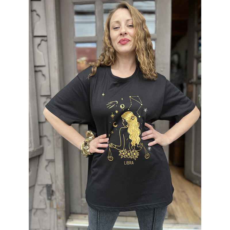Polera Astrea zodiaco Libra manga corta 