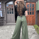 Pantalon kisu pareo lino verde musgo morado