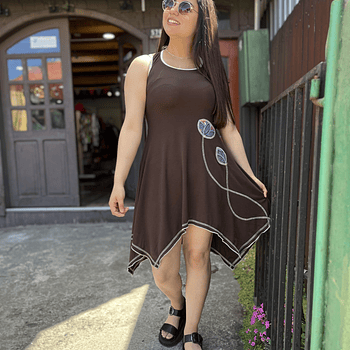 Vestido kisu midi asimetrico cafe algodon sin mangas