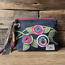 Estuche Flora XL con fuelle aplicados a mano