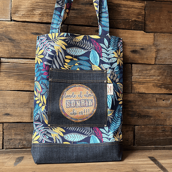 Tote Bag Donde el alma sonría ahi es hojas azules