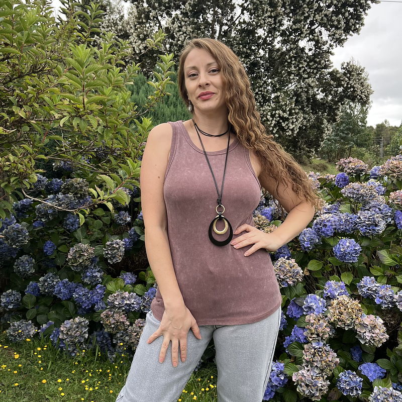 Camiseta algodon rib deslavado palo rosa