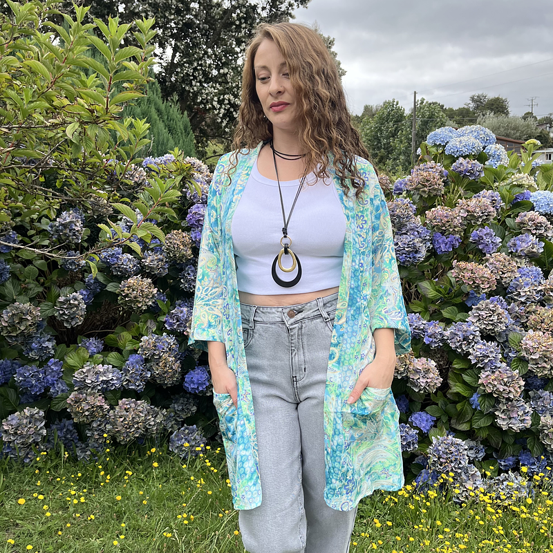 Kimono India seda con lazo y bolsillos turquesa verdes