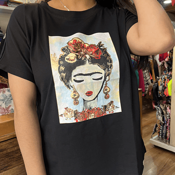 Polera Frida Khalo negro manga corta