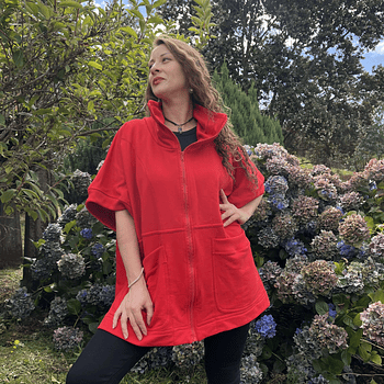 Chaqueton Ultravioleta Paty rojo corazon gris con cierre