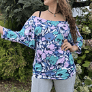 Polera Marlene lycra azul floral lila