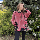 Poleron Ultravioleta Olivia velvet rosado negro floral