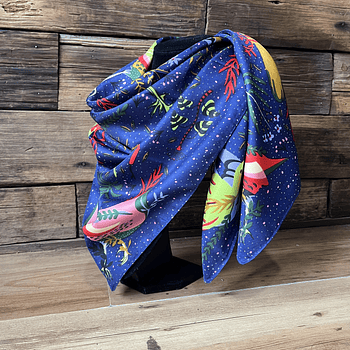 Pañuelo seda 90*90 cms aves y bichitos azul