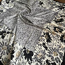 Pañuelo seda 90*90 cms floral negro y blanco