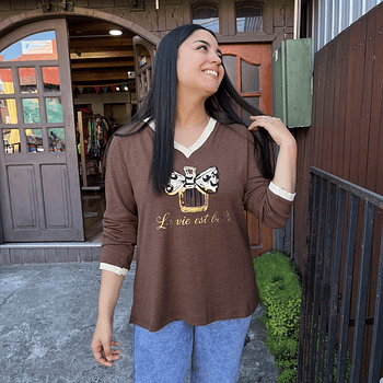 Sueter la vie est belle camel algodon 