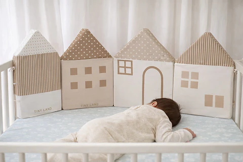 Protector de Cuna Decorativo Bemor – Diseño Suave y Seguro Niño