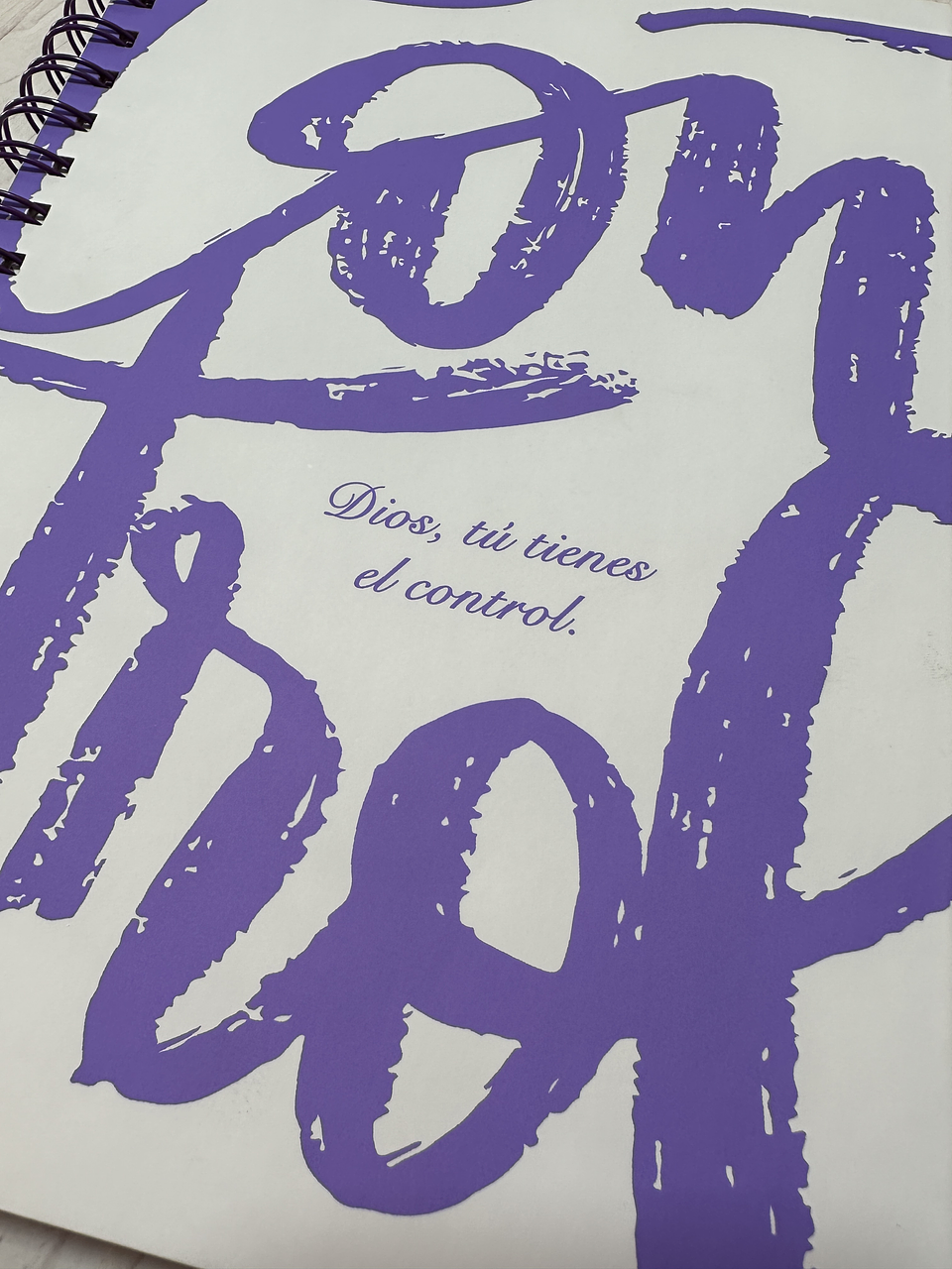 Agenda Dios Tiene el Control XL Lila 8
