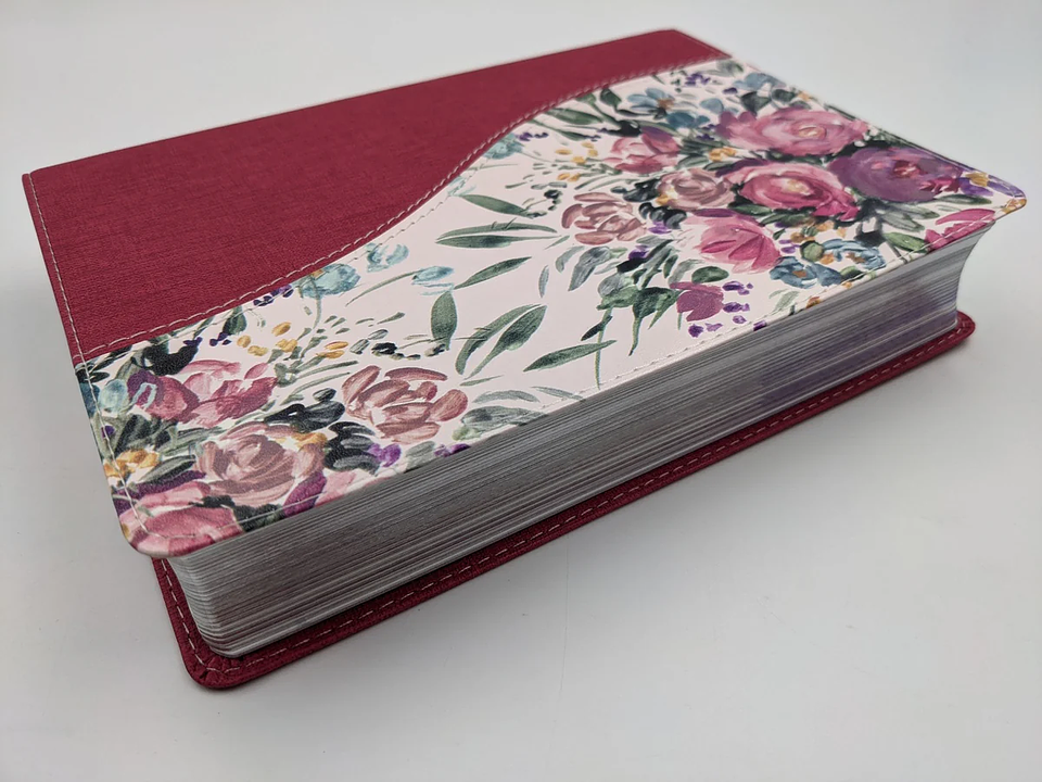 Biblia de una joven conforme al corazón de Dios RVR60 – Lujo Floral 2