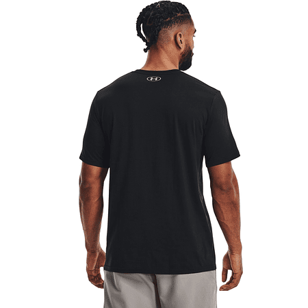 Polera hombre Under Armour Stacked Logo Fill T 1361903-002