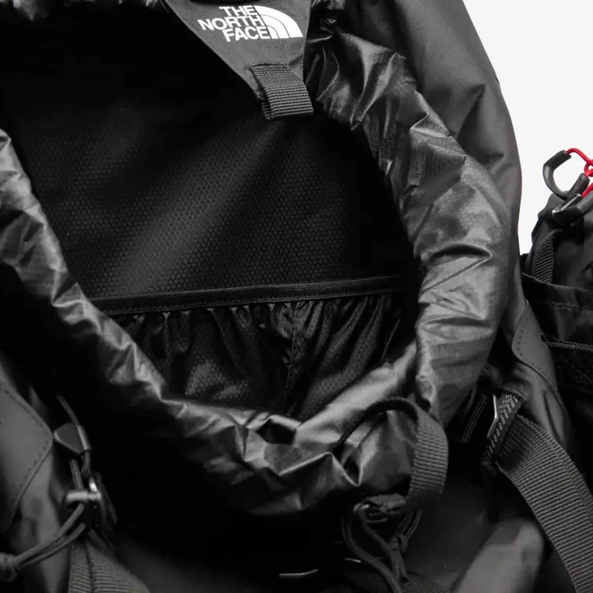 Mochila The North Face Soukuu Hike 38L NF0A880ZJK3