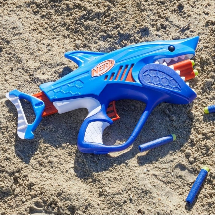 Nerf Junior Wild Sharkfire, incluye 8 dardos Nerf Elite, para mayores de 6 años F8645