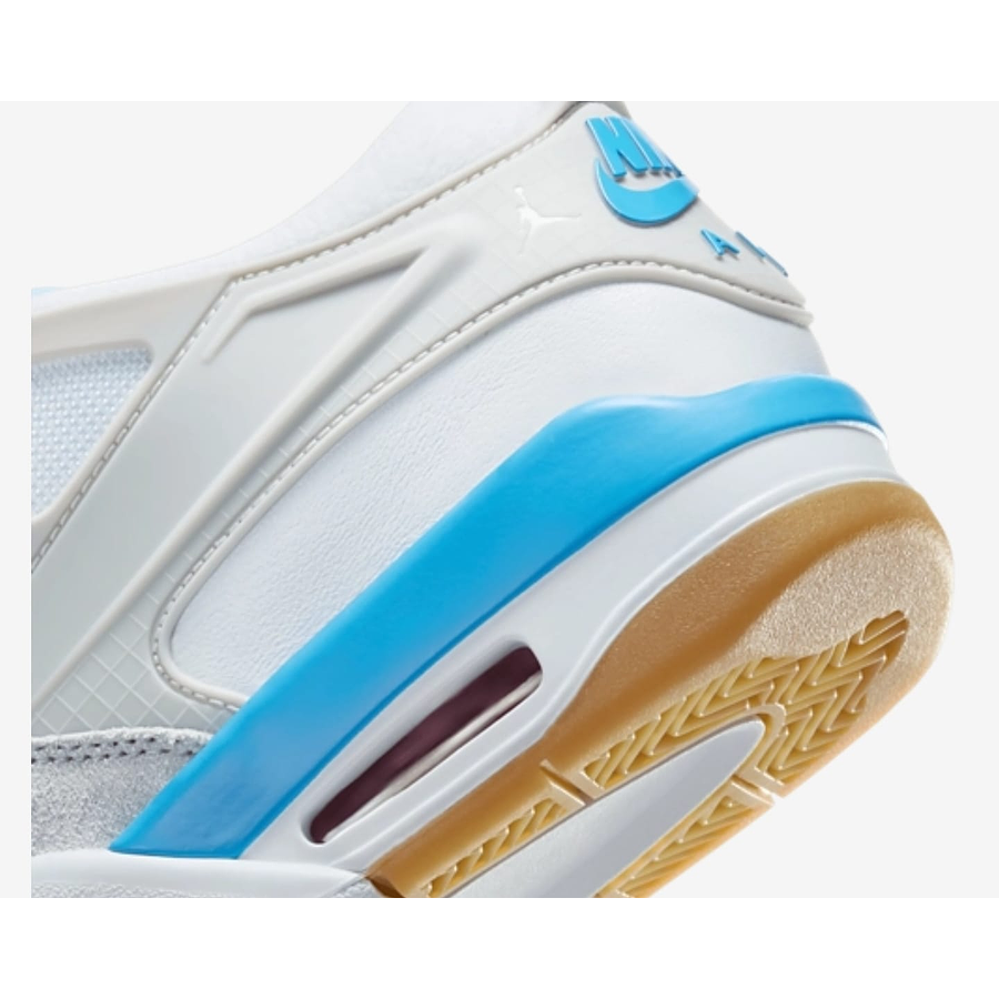 Nike Air Jordan 4 RM FQ7939-104