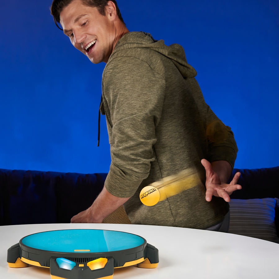 Rebounce Game Electronic Action Game 2-6 Players Hasbro G1428