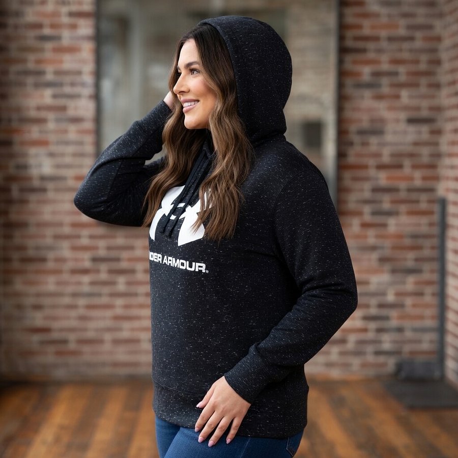 Polerón Mujer Under Armour Rival Fleece Plus 1362915-002 | Calor Cómodo con Ajuste Real