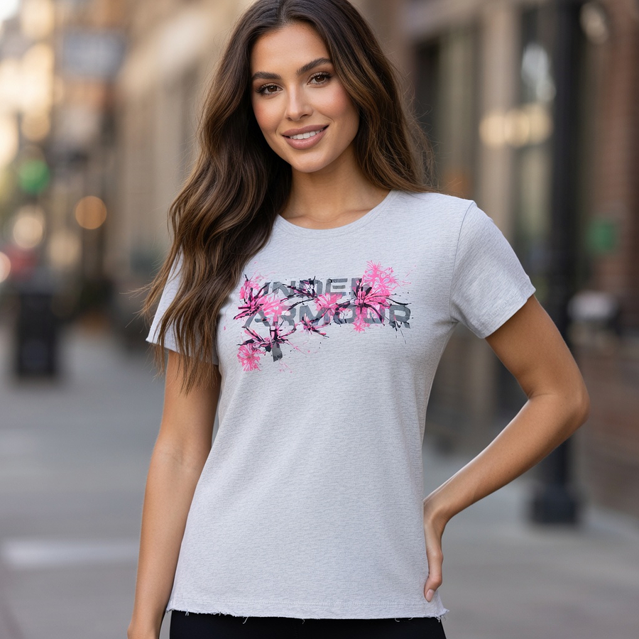Polera Mujer Under Armour Floral Wordmark Graphic 1365139-011 | Ligera, Cómoda y Usable