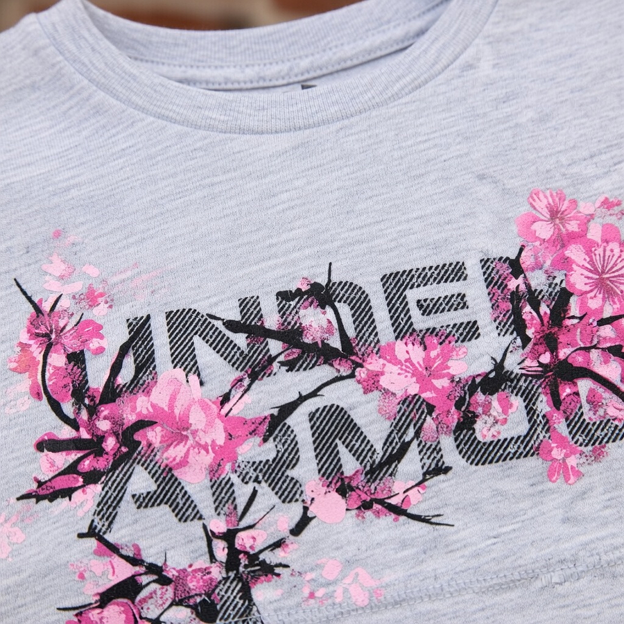 Polera Mujer Under Armour Floral Wordmark Graphic 1365139-011 | Ligera, Cómoda y Usable