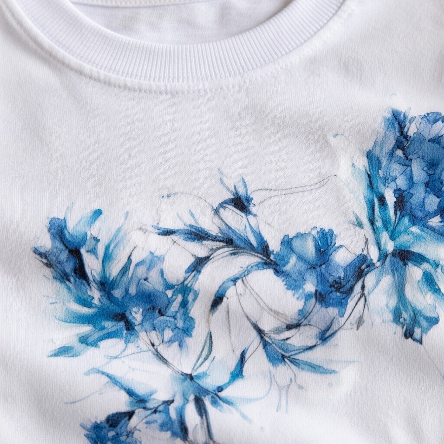 Polera Mujer Under Armour Floral Wordmark Graphic 1365139-100 | Ligera, Cómoda y Usable