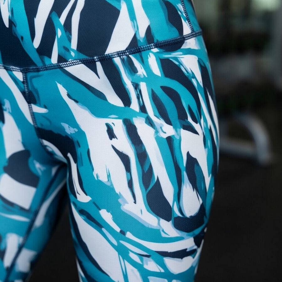 Calza Mujer Under Armour Breathelux Print 1366941-446 | Suave, Ligera y de Ajuste Premium