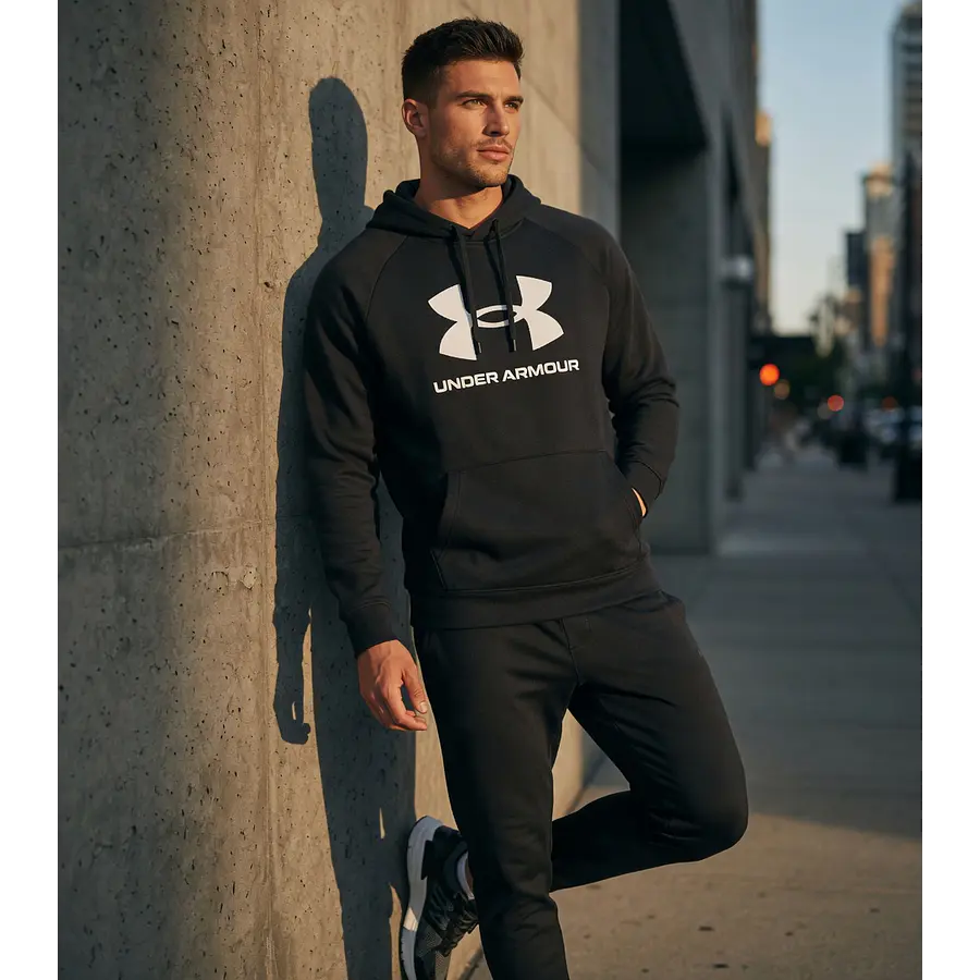 Polerón Under Armour Rival Hombre – Hoodie Cómodo de Uso Diario 1379758-001