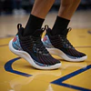 Zapatillas Basketball Hombre Under Armour Curry Flow 10 More Magic 3025093-001 – Tracción Total y Respuesta Explosiva