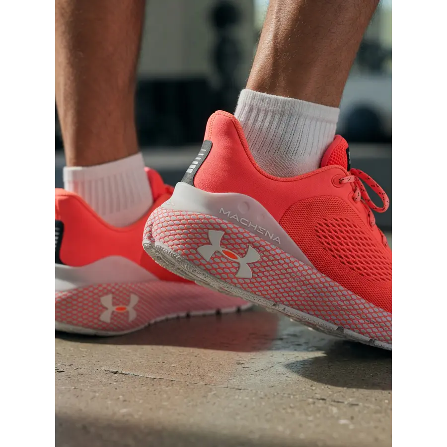 Zapatillas Running Hombre Under Armour HOVR Machina 3 3024899-600 – Rendimiento Real con Amortiguación Inteligente