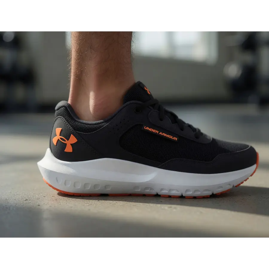 Zapatillas Running Hombre Under Armour Versurge 3028372-003 – Comodidad y Versatilidad para Running Diario