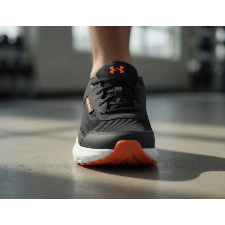 Zapatillas Running Hombre Under Armour Versurge 3028372-003 – Comodidad y Versatilidad para Running Diario