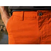 Bermuda Dockers Alpha Slim Fit Hombre Naranja – Short Casual Masculino de Mejor Calce y Menos Exceso