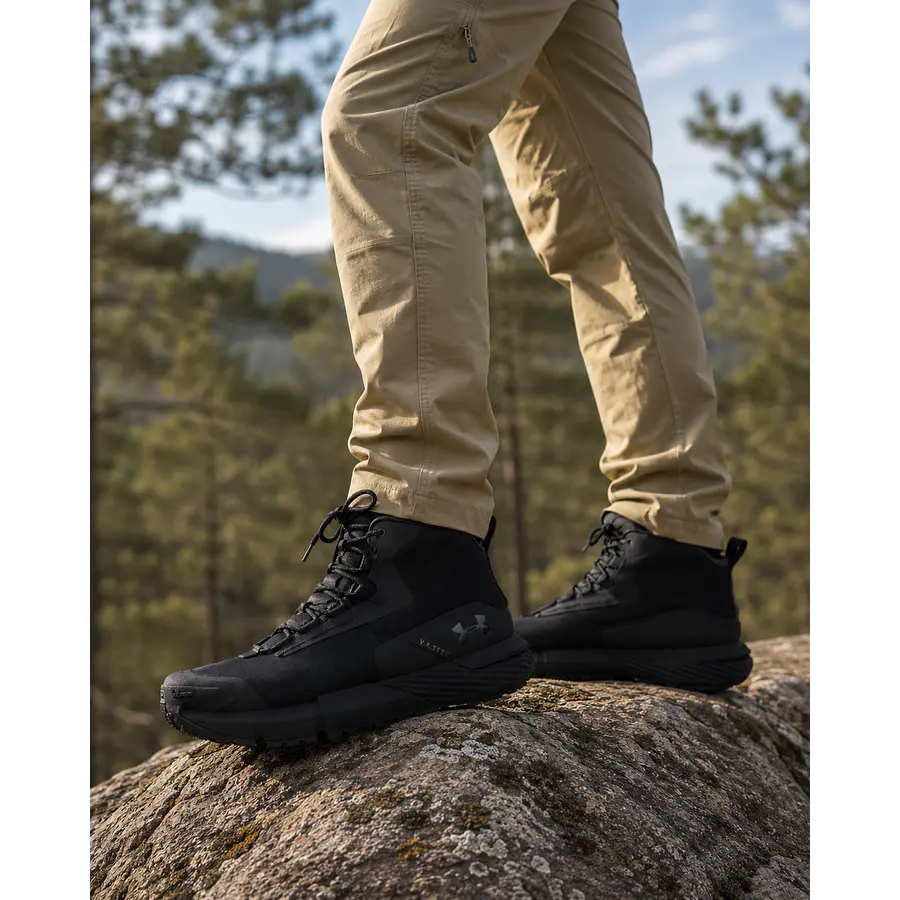 Botas Under Armour Charged Valsetz Mid Hombre Negras – Tactical Outdoor de Alto Soporte y Comodidad Real