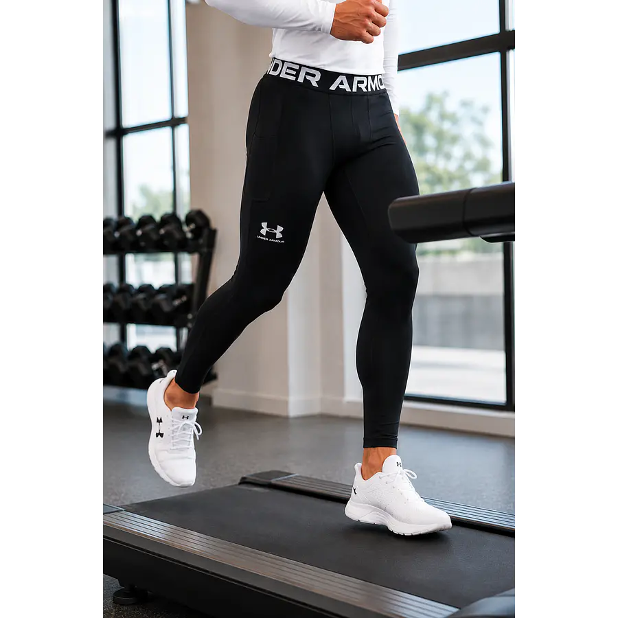 Calza Deportiva Hombre Under Armour HeatGear Armour Negra – Compresión Técnica para Training, Running y Alto Rendimiento