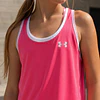 Polera Niña Under Armour Knockout Tank 1363374-654 | 4-Way Stretch, Secado Rápido y Ultra Liviana