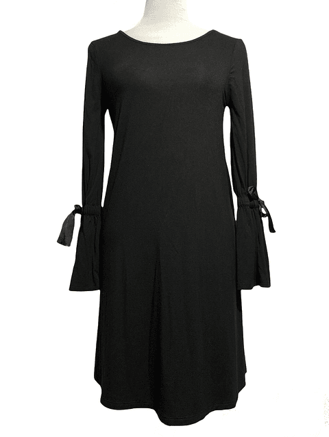 Vestido Evasé Negro Lazos en Mangas