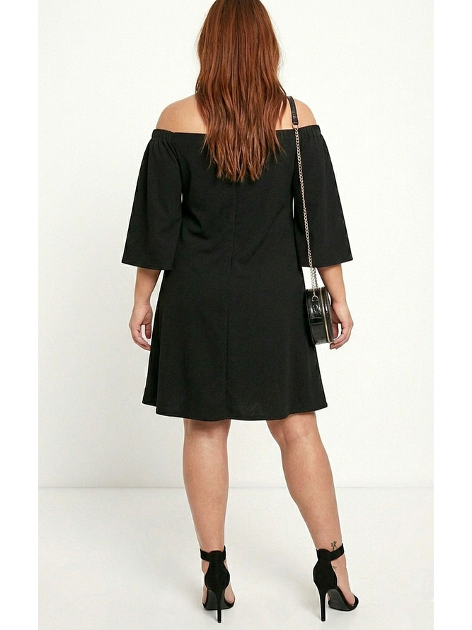 Vestido Recto Hombros Descubiertos 2