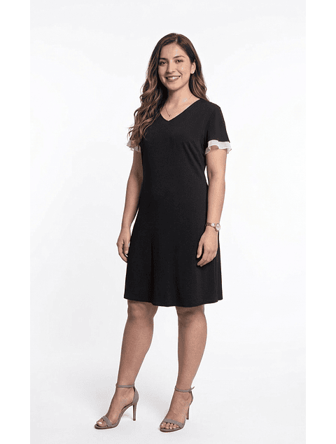 Vestido Negro con Forro Blanco