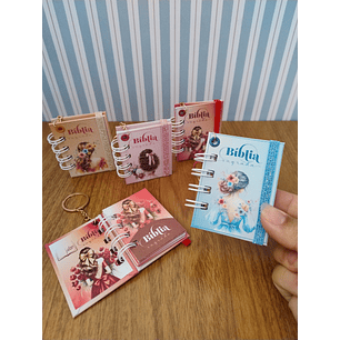 Arquivo Dia da Mulher Chaveiro Bíblia Floral 