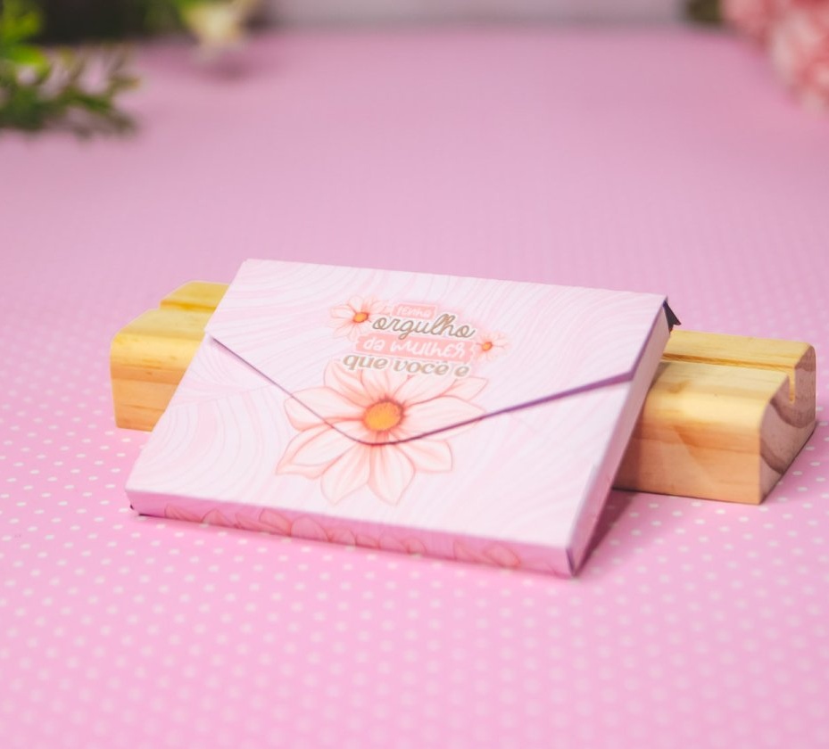 Arquivo Dia da Mulher Caixinha Envelope Kitkat  1