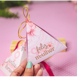 Arquivo Dia da Mulher Porta Bombom Triangular 