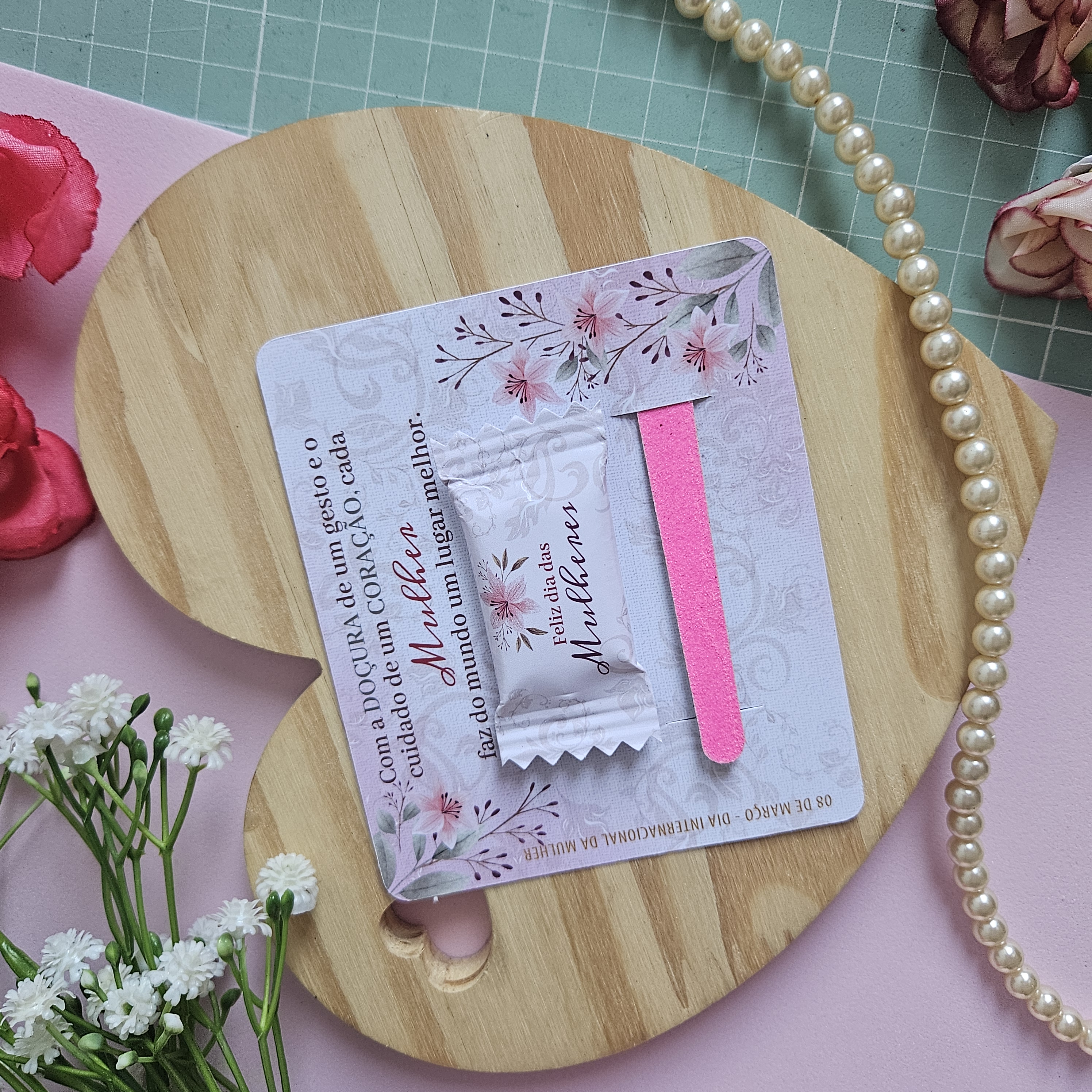 Arquivo Dia da Mulher Card Balinha e Lixa 1